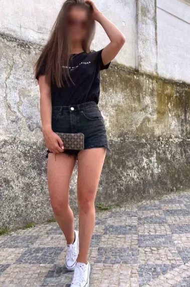 Finja, 33