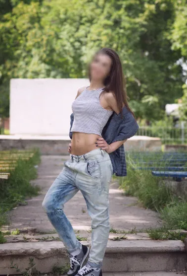 Katharina, 39