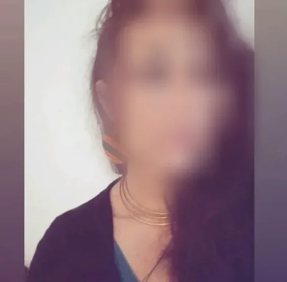 Sina, 37